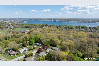 745 Montauk Avenue, New London, CT 06320 - Photo 31