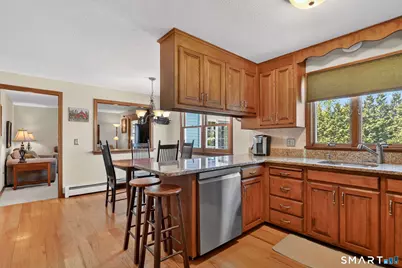87 Jessica Drive, South Windsor, CT 06074 - Photo 3