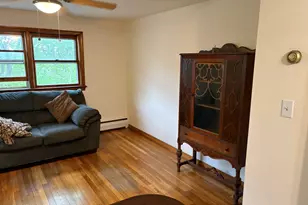 20 Whitaker Ave, Norwich, CT 06360 - Photo 7