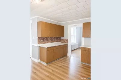 29 Clairmont Avenue #1, Waterbury, CT 06708 - Photo 3