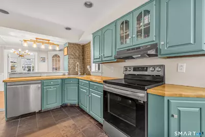 93 Main Street, Watertown, CT 06795 - Photo 3