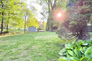 27 West St, Cromwell, CT 06416 - Photo 3