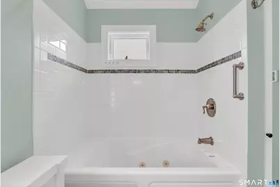 10 Trumbull Street, Stonington, CT 06378 - Photo 25