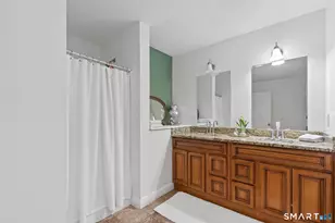45 Maybrook Rd, Waterbury, CT 06708 - Photo 25