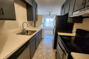 15 Woodsedge Dr, Newington, CT 06111 - Photo 7