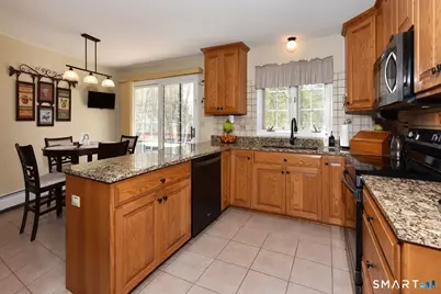 31 North Maple Street, East Hampton, CT 06424 - Photo 15