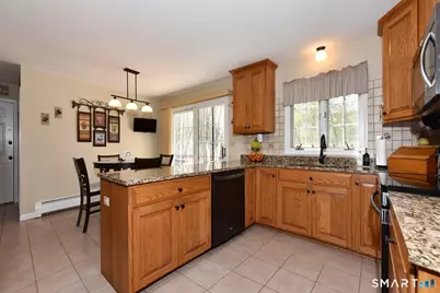 31 North Maple Street, East Hampton, CT 06424 - Photo 9