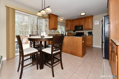 31 North Maple Street, East Hampton, CT 06424 - Photo 5