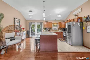 81 Hidden Pond Road, Waterbury, CT 06704 - Photo 15