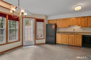 380 Hitchcock Rd, Waterbury, CT 06705 - Photo 13
