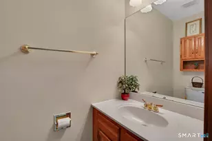 380 Hitchcock Rd, Waterbury, CT 06705 - Photo 15