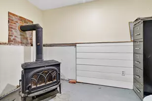 54 Valley Dr, Voluntown, CT 06384 - Photo 23