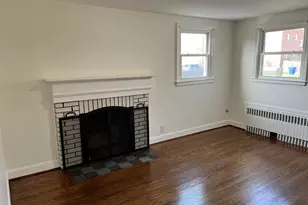 25 Ann St, East Hartford, CT 06108 - Photo 5