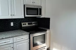 25 Ann St, East Hartford, CT 06108 - Photo 7