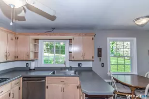 61 Cedarwood Dr, New Britain, CT 06052 - Photo 11