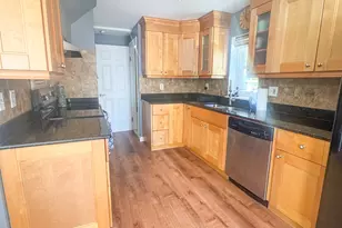 20 French St, Seymour, CT 06483 - Photo 13