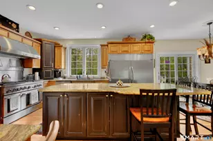 8 Curtiss Meadows, Woodbury, CT 06798 - Photo 7