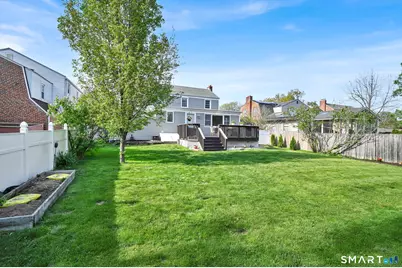 61 Cedar Street, Newington, CT 06111 - Photo 5