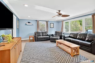 61 Cedar St, Newington, CT 06111 - Photo 25