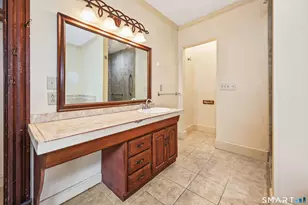 24 Maynard Ave, Waterbury, CT 06708 - Photo 15