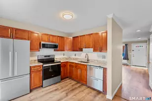 585 Park Rd, Waterbury, CT 06708 - Photo 7