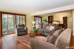 3 Jay Ct, Avon, CT 06001 - Photo 7
