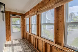 20-1/2 Cleveland St, Putnam, CT 06260 - Photo 15