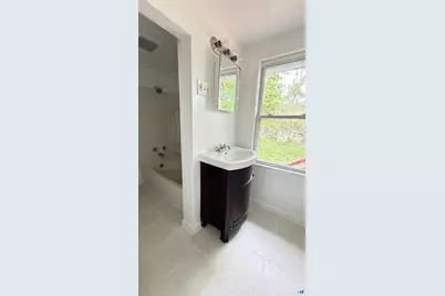113 Southview Street, Waterbury, CT 06706 - Photo 7