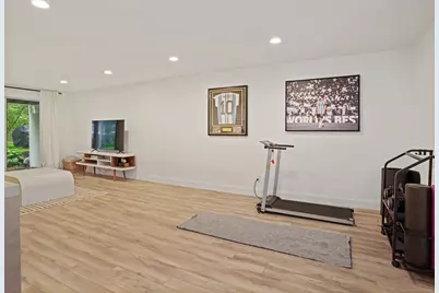 253 New Norwalk Road #5, New Canaan, CT 06840 - Photo 21