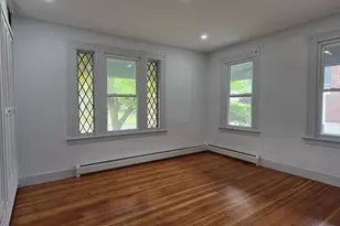 140 Spring St, Windsor Locks, CT 06096 - Photo 5