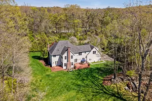 10 Chapman Pl, Redding, CT 06896 - Photo 33
