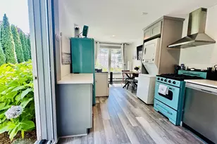 53 Liberty St, Madison, CT 06443 - Photo 7