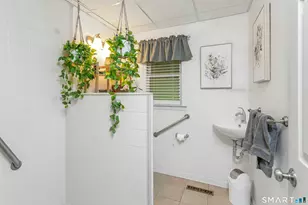 209 Prudence Dr, Stamford, CT 06907 - Photo 21