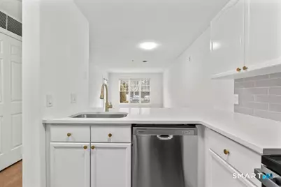 468 Main Street #207, East Lyme, CT 06357 - Photo 25