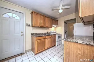 88 E Brown St, West Haven, CT 06516 - Photo 33