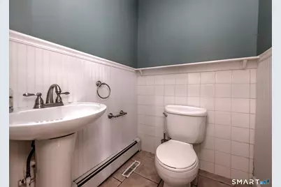 88 East Brown Street, West Haven, CT 06516 - Photo 17