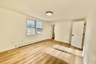 112 Woodbine St, Naugatuck, CT 06770 - Photo 17