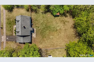 4 Bowen Road, North Haven, CT 06473 - Photo 35