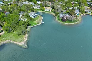 8 Seagate Rd, Darien, CT 06820 - Photo 3