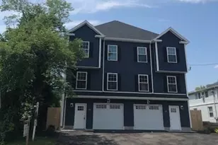 1686 Litchfield Turnpike, Woodbridge, CT 06525 - Photo 1