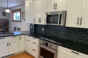 31 Elihu St, Hamden, CT 06517 - Photo 3