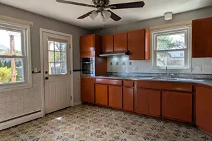 48 Amherst St, Hartford, CT 06114 - Photo 11