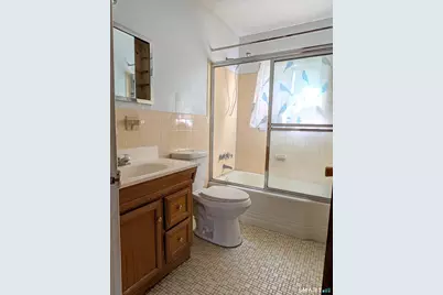 48 Amherst Street, Hartford, CT 06114 - Photo 29