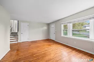 267 Bamford Ave, Waterbury, CT 06708 - Photo 7
