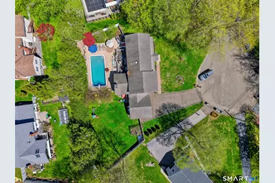 33 Club Circle, Stamford, CT 06905 - Photo 39
