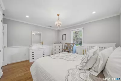 33 Club Circle, Stamford, CT 06905 - Photo 27
