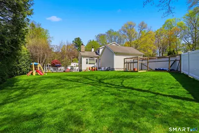 33 Club Circle, Stamford, CT 06905 - Photo 37
