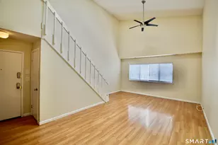 18 Amsterdam Ave, Bridgeport, CT 06606 - Photo 9