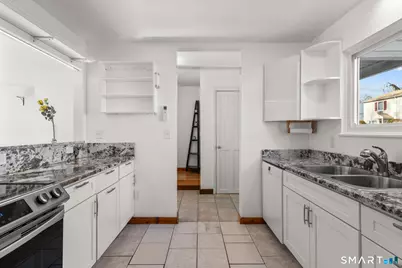121 Lexington Avenue #11, New Haven, CT 06513 - Photo 7