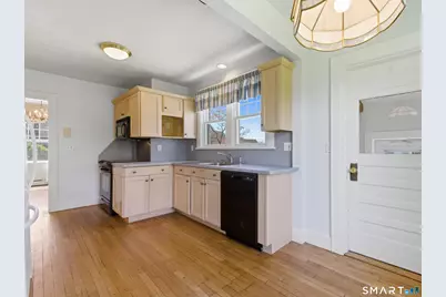 763 Ocean Avenue, New London, CT 06320 - Photo 13